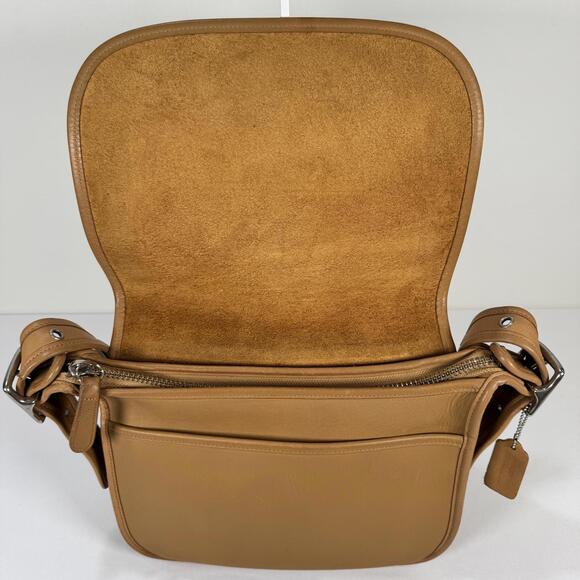 Sold - Picture 4 of 9